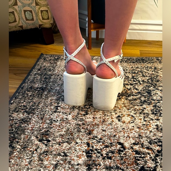 Y2K platform shoes - Picture 3 of 3